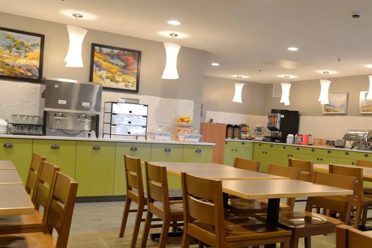Country Inn & Suites By Radisson, Duluth North, Mn Bagian luar foto