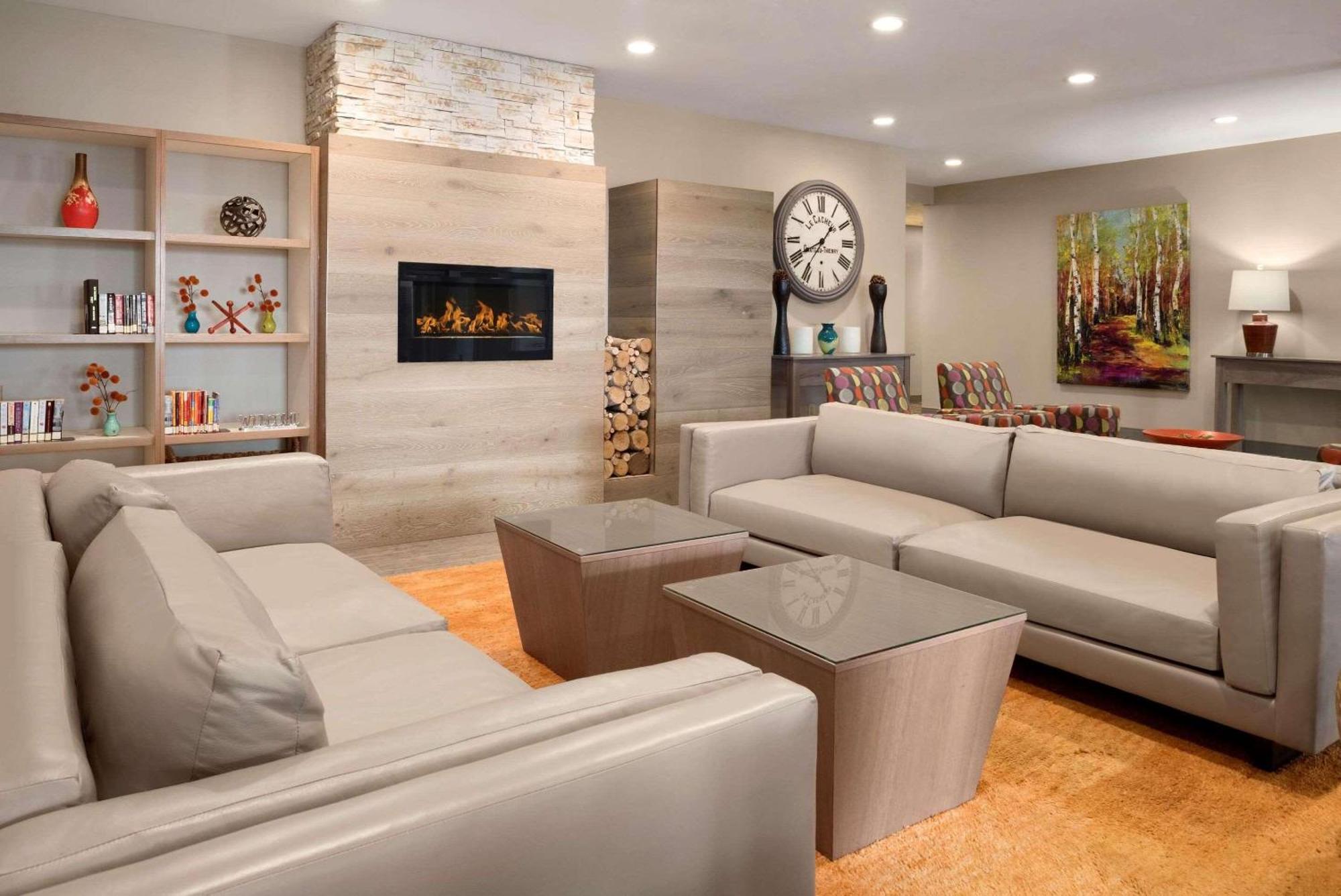 Country Inn & Suites By Radisson, Duluth North, Mn Bagian luar foto